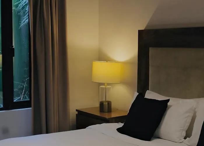 Aparthotel Casa Mannach (adults Only) 4*